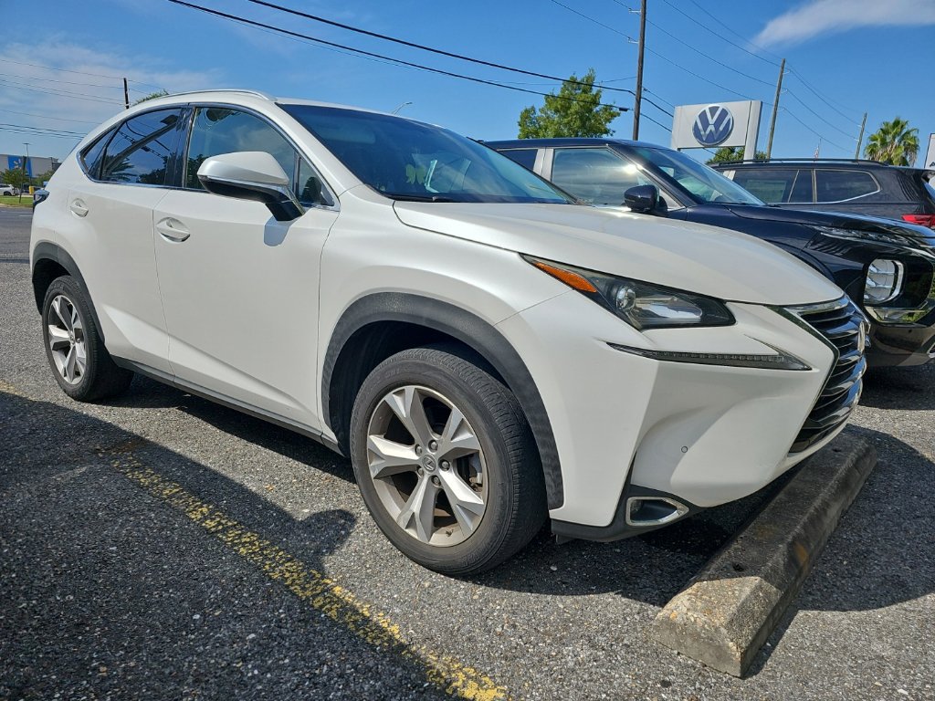 Used 2017 Lexus NX 200t FWD w/ Premium Package image 4