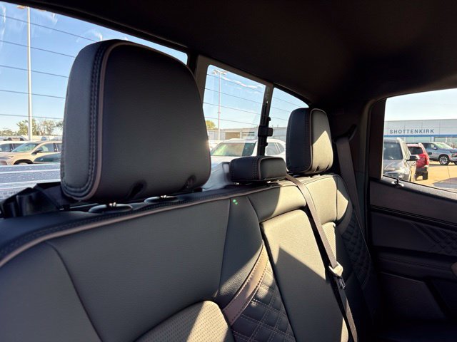 Used 2026 GMC Canyon Denali AWD/4WD image 37