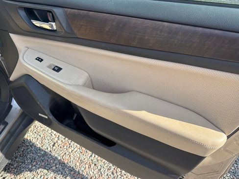 Used 2015 Subaru Outback 2.5i Limited image 18