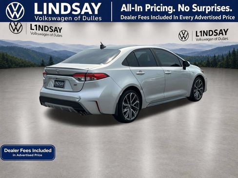 Used 2021 Toyota Corolla SE w/ SE Premium Package FWD image 7