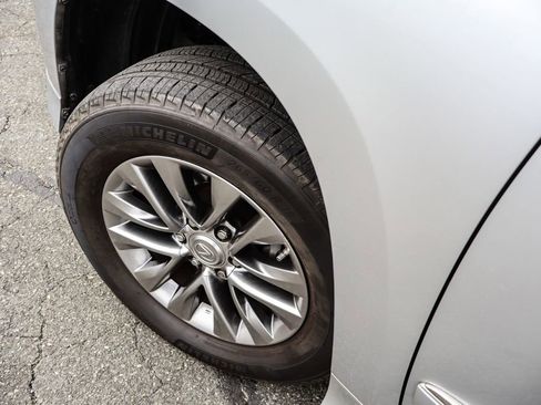 Used 2016 Lexus GX 460 Luxury image 44