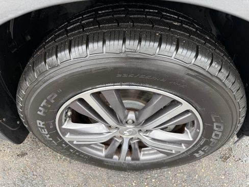 Used 2017 INFINITI QX60 AWD w/ Premium Plus Package image 2