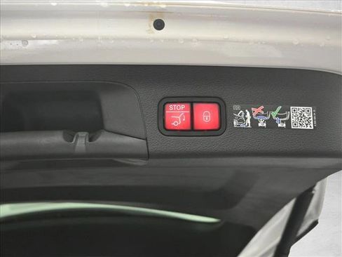 New 2026 Mercedes-Benz GLS 450 GLS 450 image 25