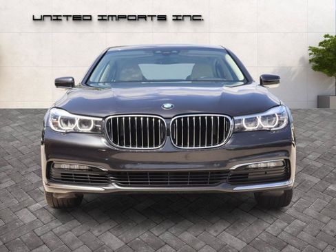 Used 2018 BMW 740i RWD image 8