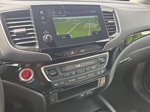 Used 2021 Honda Passport Touring image 15