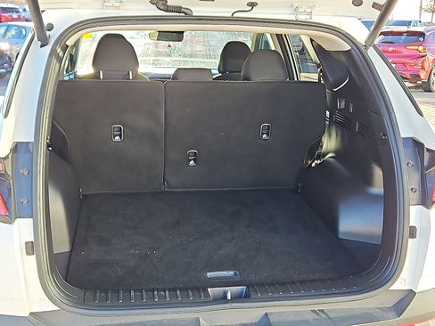 Used 2023 Hyundai Tucson SEL image 6
