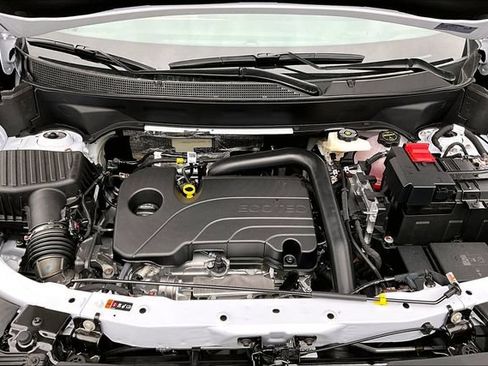 New 2026 Chevrolet Equinox ACTIV w/ Convenience Package III FWD image 11