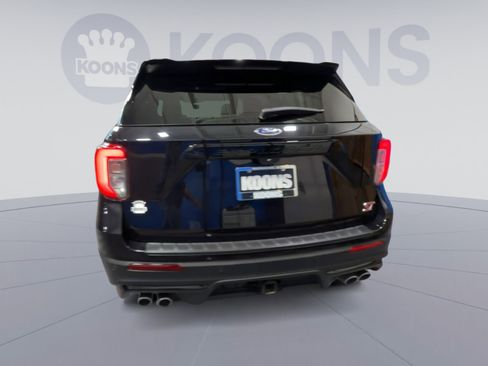 Used 2020 Ford Explorer ST w/ Premium Technology Package image 10