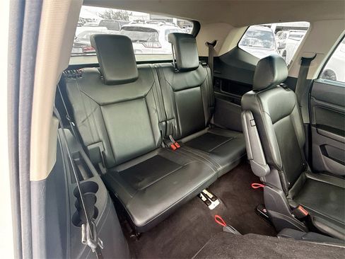 Used 2019 Volkswagen Atlas SE w/ Panoramic Sunroof Package image 31