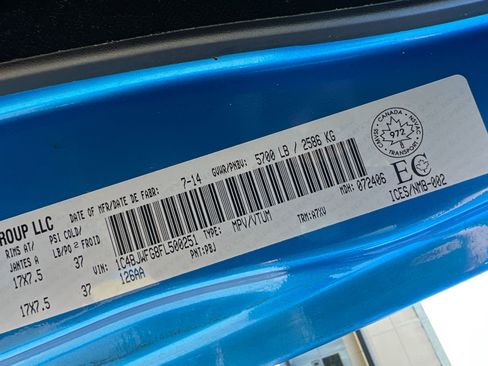 Used 2015 Jeep Wrangler Unlimited Rubicon w/ Max Tow Package image 33