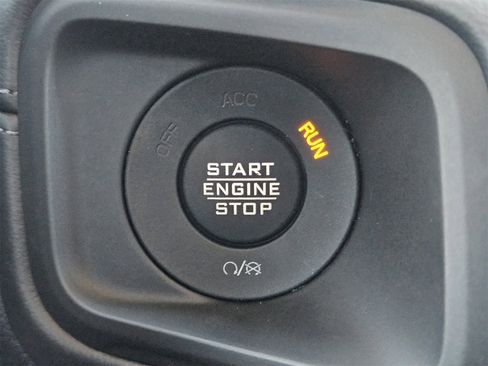 New 2025 Jeep Wrangler Unlimited Rubicon image 23