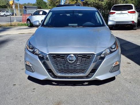 Used 2019 Nissan Altima 2.5 S FWD image 2