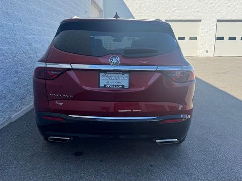Used 2024 Buick Enclave Essence FWD image 8