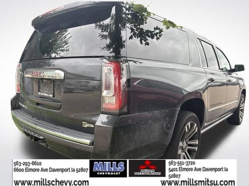 Used 2020 GMC Yukon XL Denali w/ Denali Ultimate Package AWD/4WD image 4