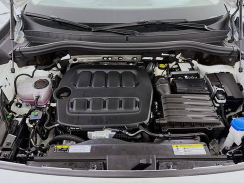 Used 2025 Volkswagen Tiguan S image 27