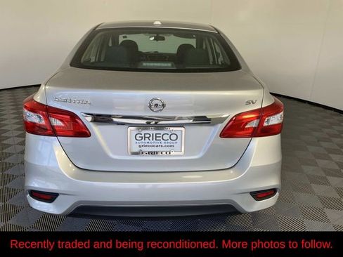 Used 2019 Nissan Sentra SV FWD image 7