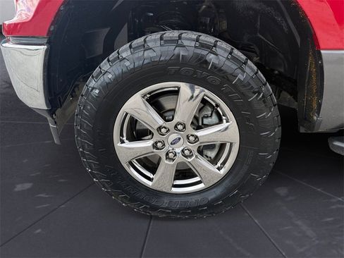 Used 2020 Ford F150 XLT w/ Equipment Group 302A Luxury image 14