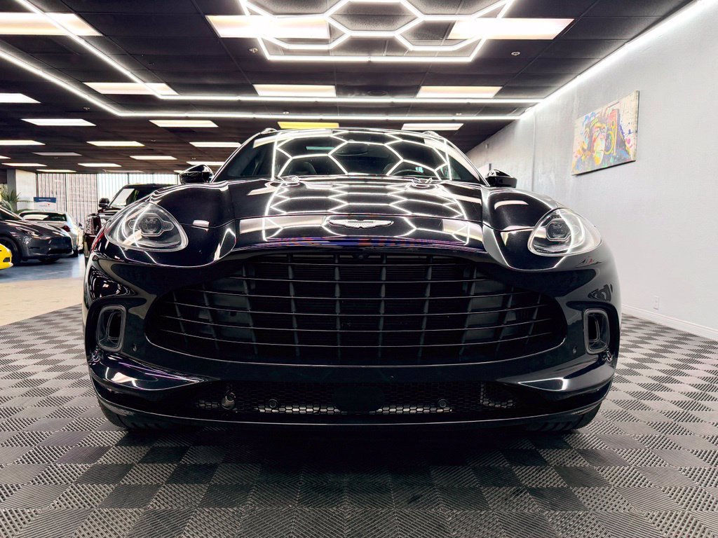 Used 2021 Aston Martin DBX AWD/4WD image 3
