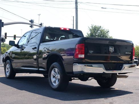 Used 2021 RAM 1500 Classic SLT AWD/4WD image 3