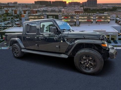 Used 2021 Jeep Gladiator Sport AWD/4WD image 1