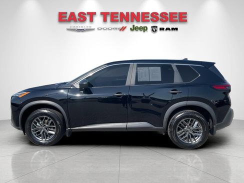 Used 2023 Nissan Rogue S FWD image 6