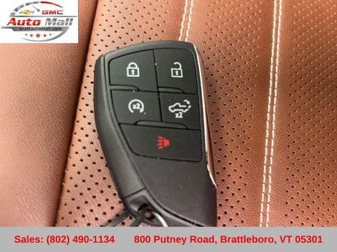 Used 2025 GMC Sierra 3500 Denali Ultimate AWD/4WD image 30