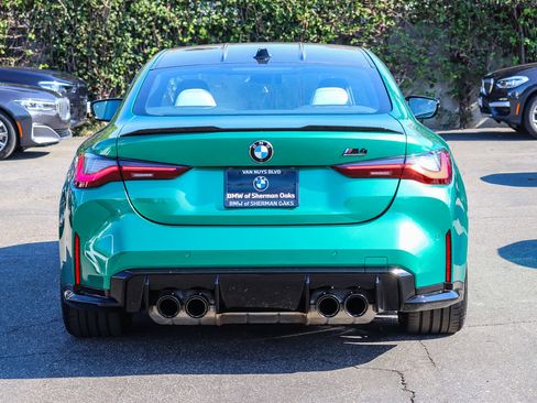 Used 2024 BMW M4 Competition w/ Executive Package RWD image 3