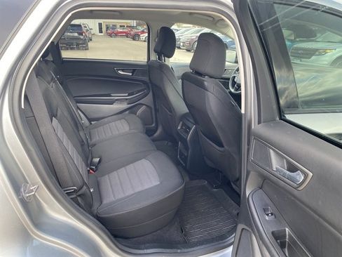 Used 2023 Ford Edge SE AWD/4WD image 6