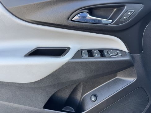 Certified 2020 Chevrolet Equinox LT image 10