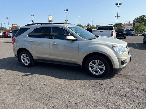 Used 2014 Chevrolet Equinox LT w/ Driver Convenience Package FWD image 6