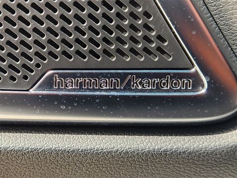 Certified 2025 Kia Telluride SX Prestige X-Line image 23