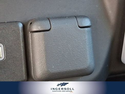 Used 2022 Chevrolet Silverado 1500 Custom image 27