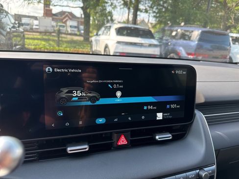 New 2025 Hyundai Ioniq 5 SEL image 27