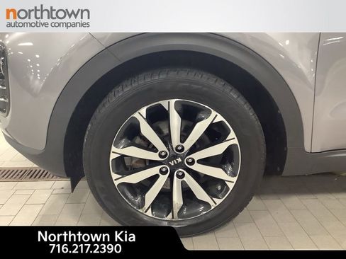 Certified 2018 Kia Sportage EX w/ Option Group 040 image 6