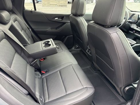 New 2026 Chevrolet Equinox LT w/ Convenience Package II image 15