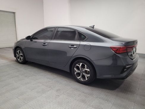 Used 2019 Kia Forte LXS FWD image 3