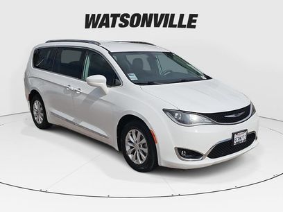 Used 2018 Chrysler Pacifica Touring-L