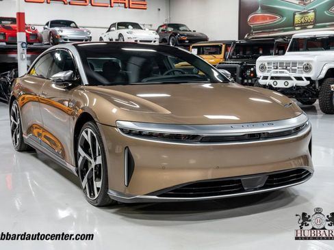 Used 2022 Lucid Air Dream Edition image 11