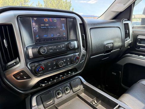 Used 2015 Chevrolet Silverado 2500 LTZ AWD/4WD image 36