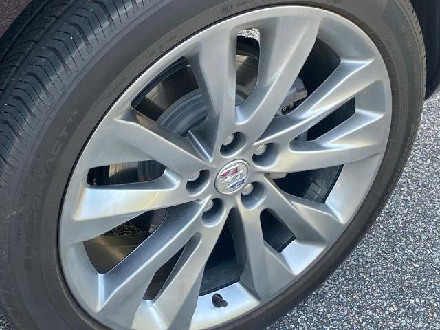 Used 2022 Buick Envision Avenir w/ Technology Package II AWD/4WD image 29