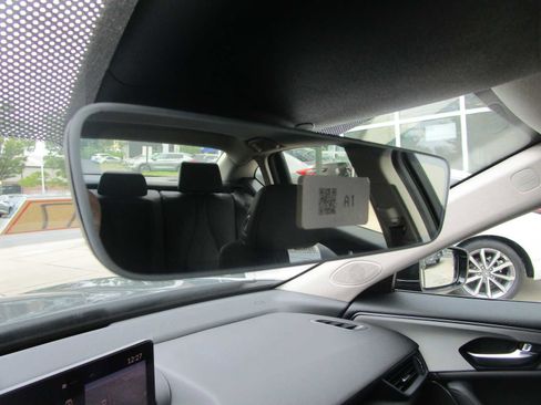 New 2025 Acura TLX w/ Technology Package image 25