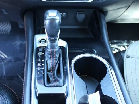 Used 2024 Nissan Altima 2.5 SR FWD image 16
