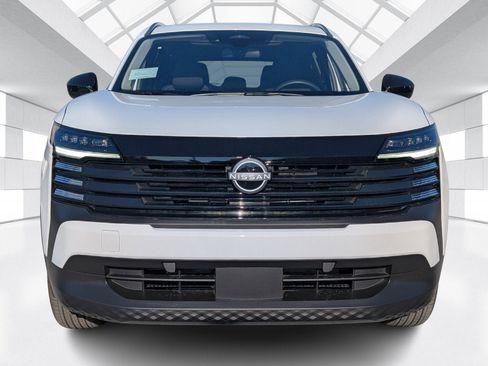 New 2026 Nissan Kicks SV w/ SV Premium Package image 2