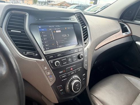 Used 2017 Hyundai Santa Fe FWD w/ SE Ultimate Tech Package 03 image 18
