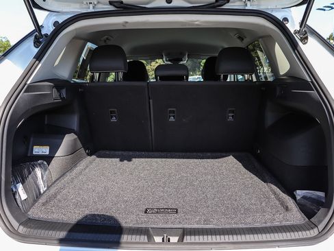 Certified 2025 Volkswagen Tiguan S FWD image 26