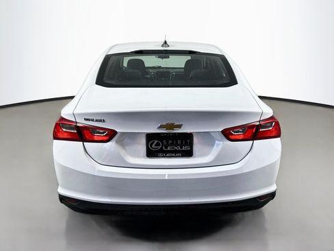 Used 2018 Chevrolet Malibu LS FWD image 6