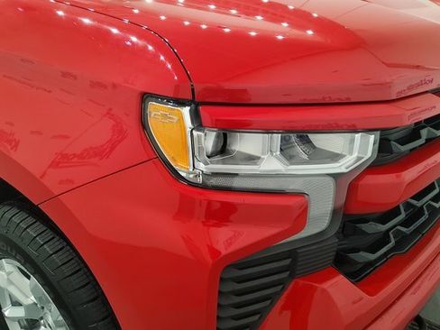 Used 2022 Chevrolet Silverado 1500 RST image 8