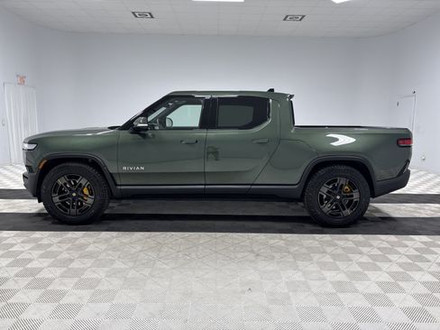 Used 2023 Rivian R1T Adventure AWD/4WD image 2