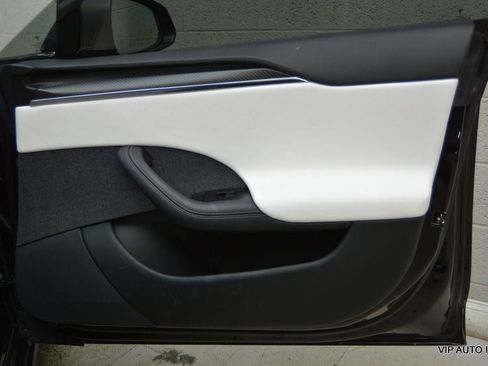 Used 2021 Tesla Model S Plaid AWD/4WD image 8