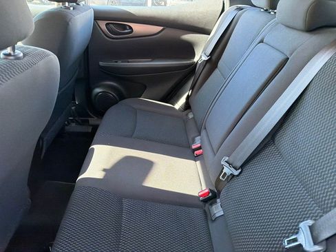 Used 2018 Nissan Rogue Sport S w/ S Appearance Package image 30